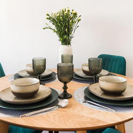 Vistula River Apartment كراكوفيا المظهر الخارجي الصورة
